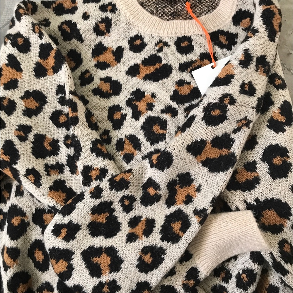 Leopard print sweater